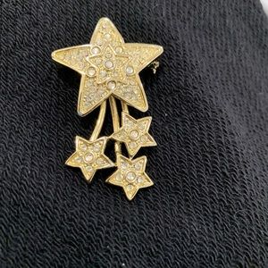 Vintage Signed Danecraft Goldtone Clear Rhinestone Articulated Shooting Star Pin